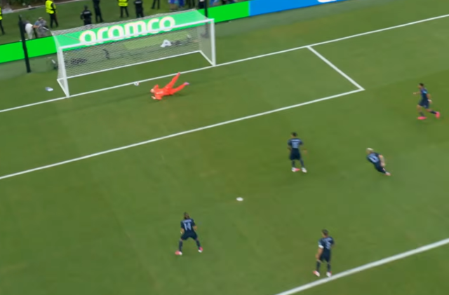 Muslera missing the ball
