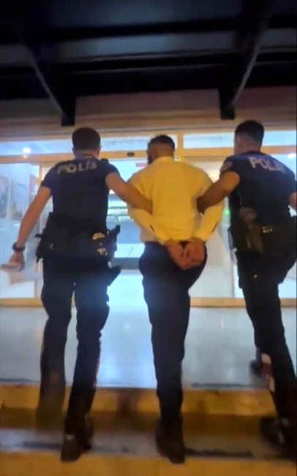 Şanlıurfa'da hakkında 20 yıl kesinleşmiş hapis cezası bulunan hükümlü yakalandı