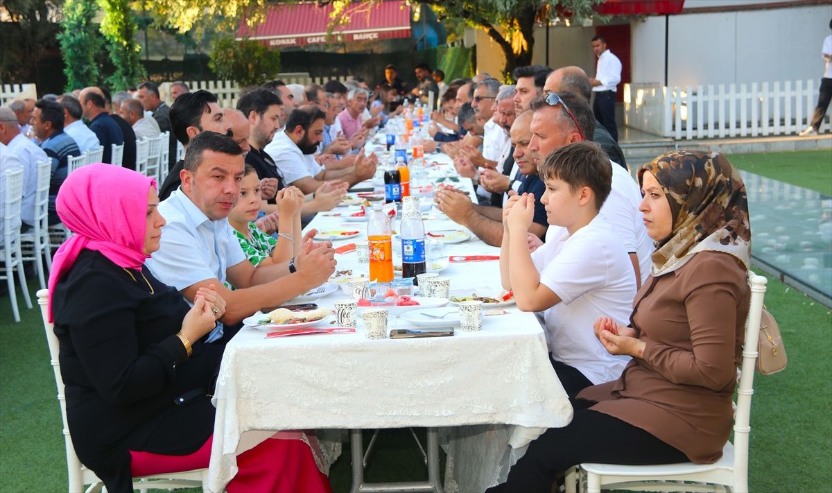 Taşova Kaymakamı Salih Kartal'a veda yemeği