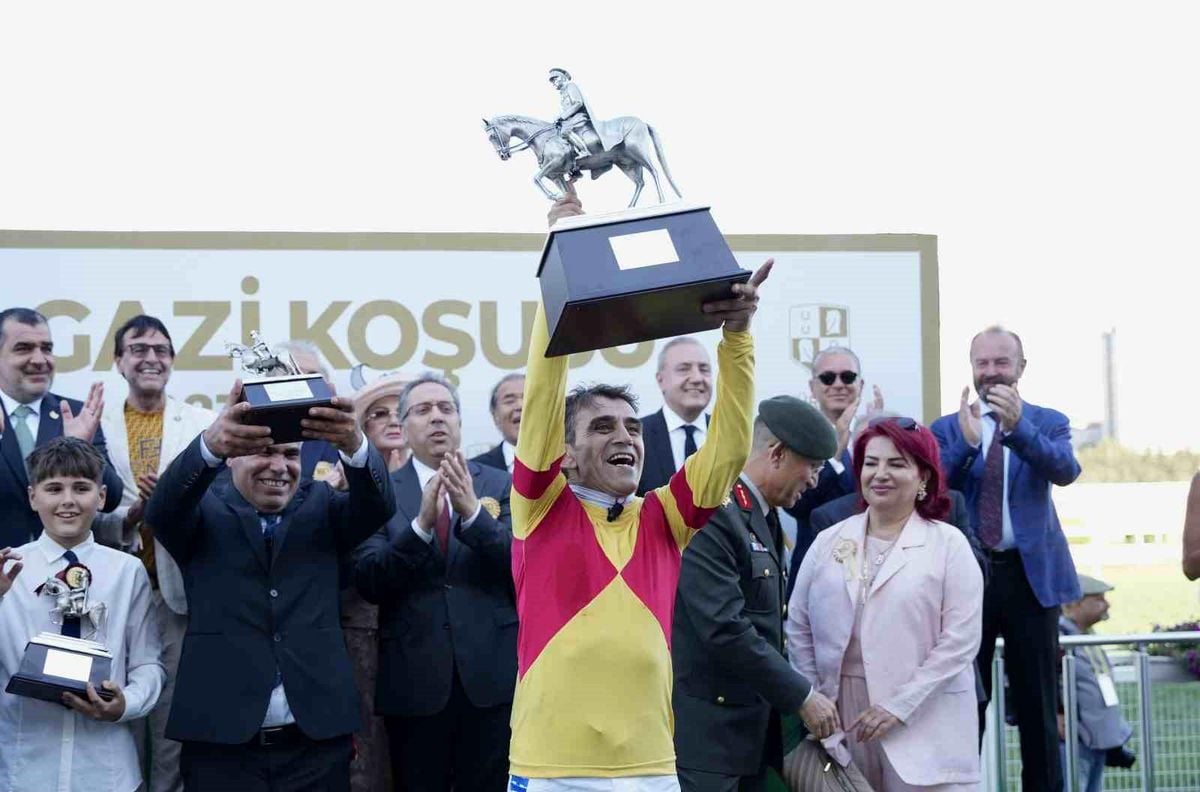 100. Gazi Koşusu'nda ödüller sahiplerini buldu