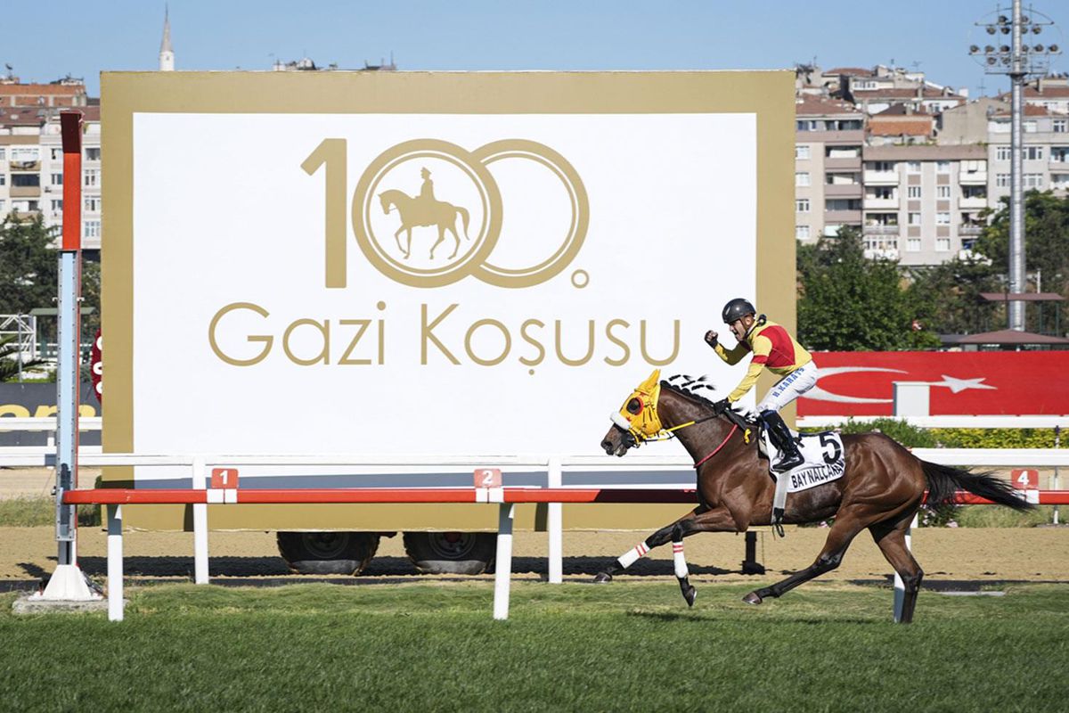100. Gazi Koşusu’nu 'Bay Nalçakan' kazandı