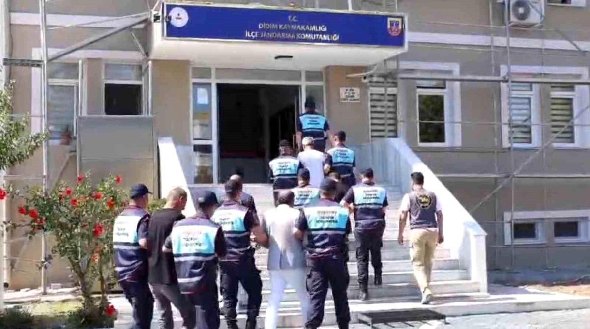 Aydın merkezli 3 ilde 'torbacı' operasyonu: 13 gözaltı