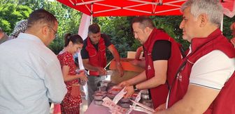 Diyarbakır'da aşure ikramı