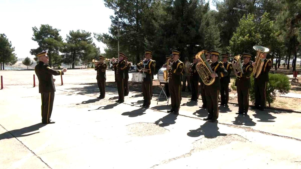 Diyarbakır'da Kara Kuvvetlerinin 2235'inci kuruluş yıl dönümü kutlandı