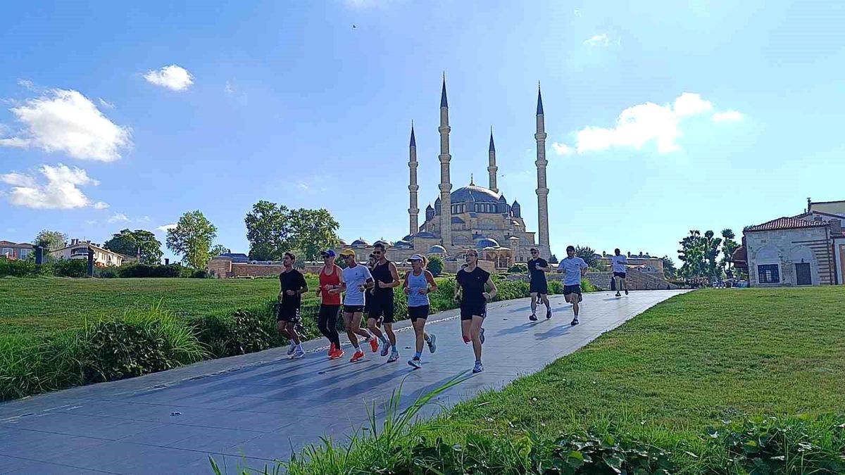 Edirne'de Selimiye'nin UNESCO gururu 15 tur ile taçlandı