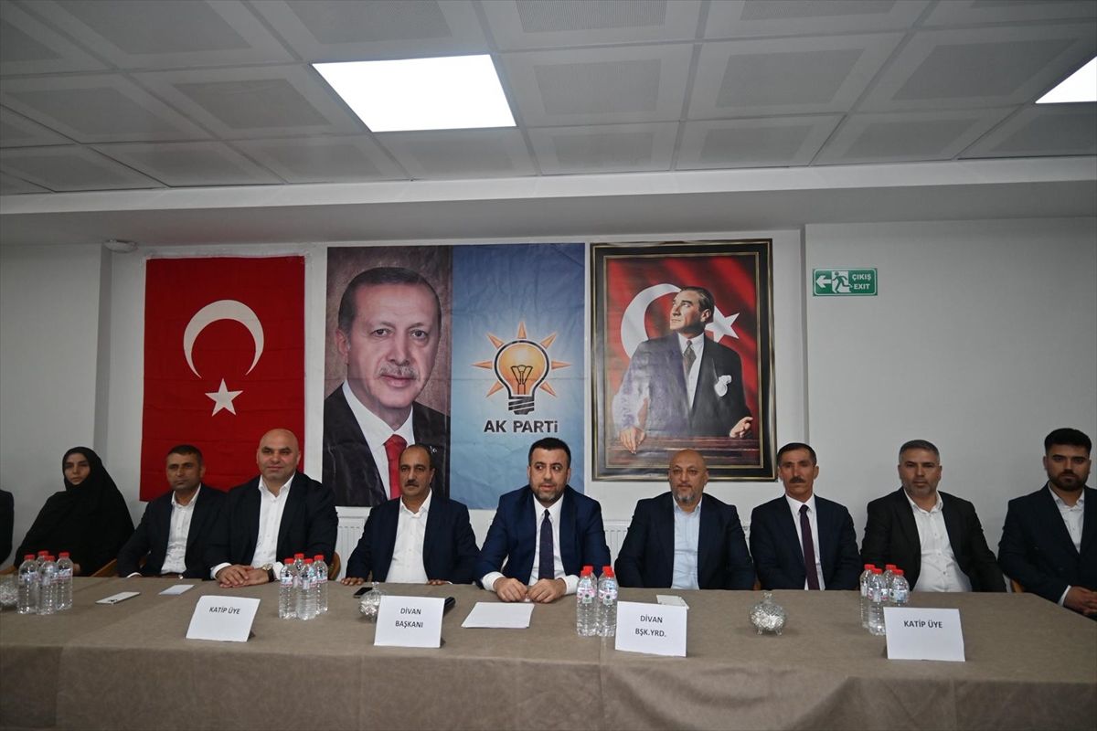 Hizan AK Parti İlçe Danışma Meclisi Toplantısı düzenlendi