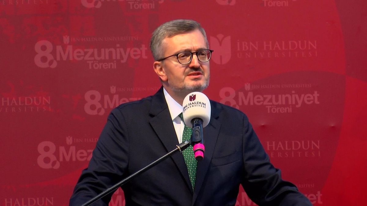 İbn Haldun Üniversitesi 8. Mezuniyet Töreni