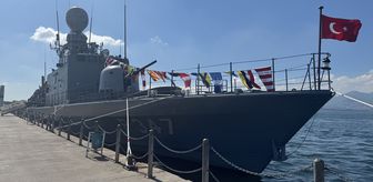 Kocaeli'de TCG Fırtına hücumbotu ziyarete açıldı