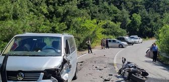 Samsun'da minibüsle çarpışan motosikletin sürücüsü hayatını kaybetti