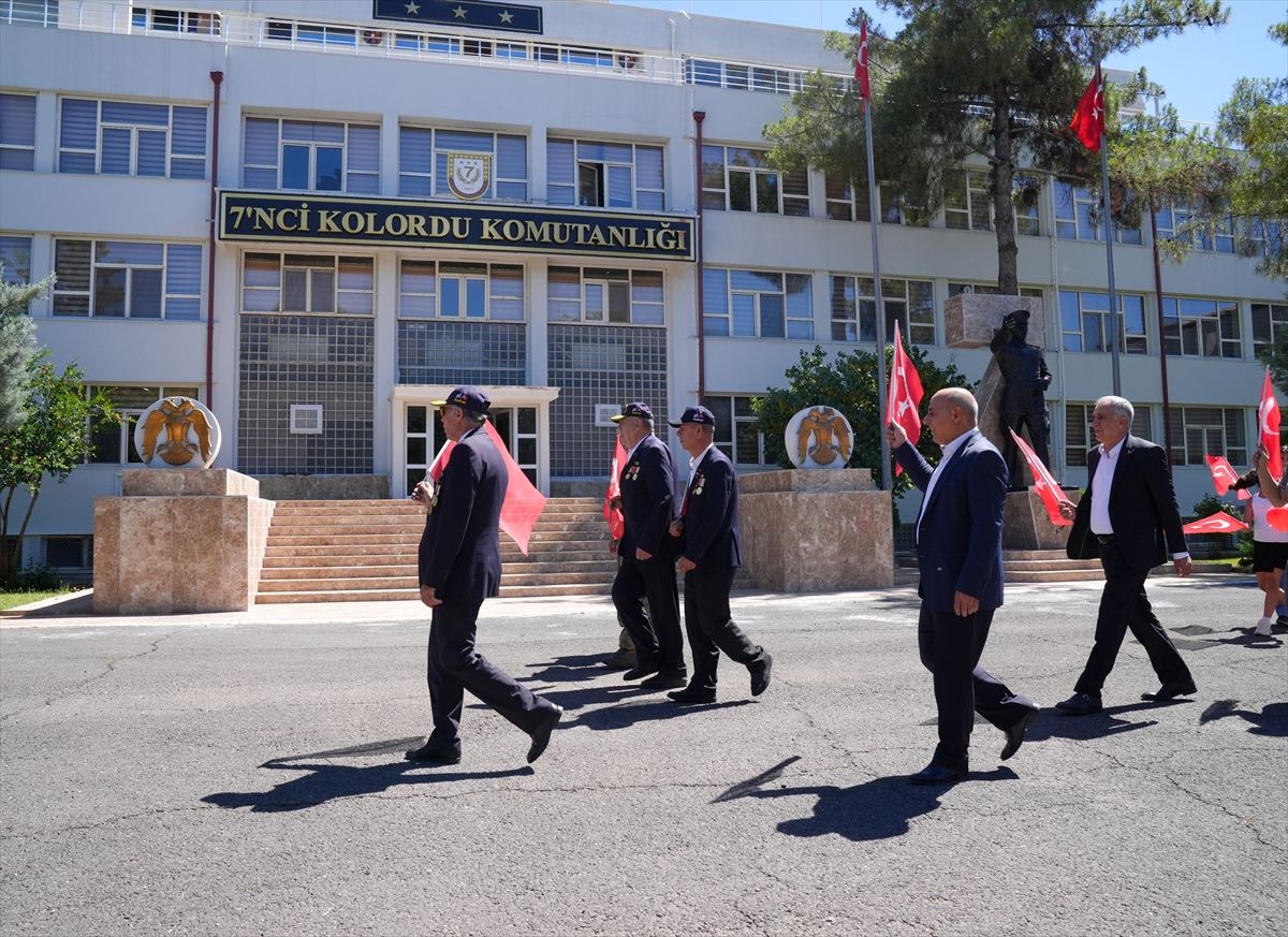 Türk Kara Kuvvetleri'nin 2235. yıl dönümü Diyarbakır'da kutlandı