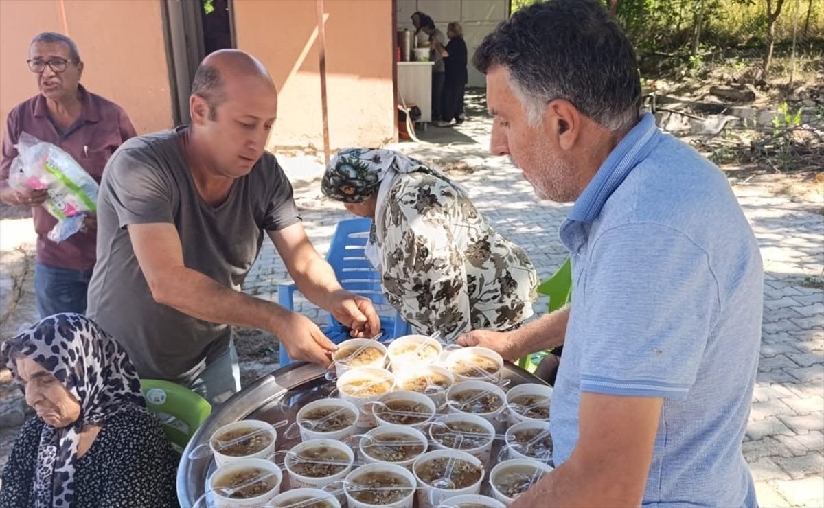 Ağın'da aşure etkinliği yapıldı