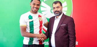 Amed Sportif Faaliyetler, Madagaskarlı futbolcu Raveloson'u transfer etti