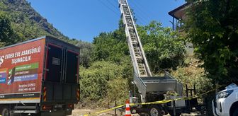Antalya'da eşya taşırken elektrik akımına kapılan 2 kişi öldü