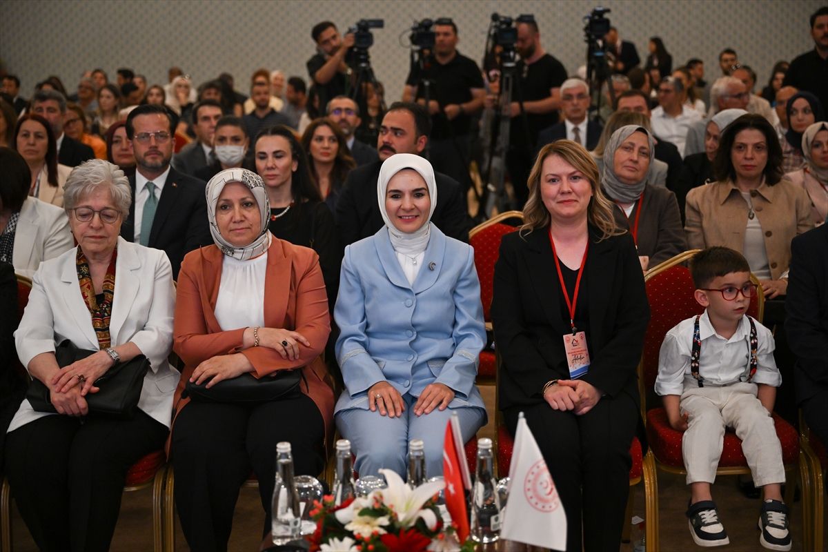 11 bin çocuk koruyucu ailelerle büyüyor