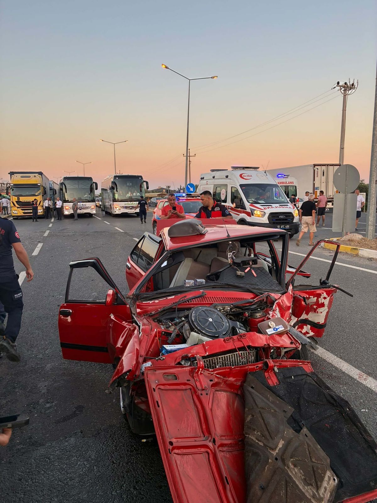 Balıkesir'de Otomobil Kazası: 7 Yaralı