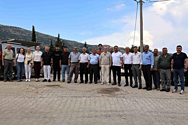 Başkan Tetik: “Hizmet atağı merkezden köylere yayılıyor”