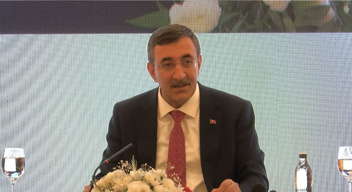 Cumhurbaşkanı Yardımcısı Yılmaz: Bu yıl 400 milyar dolar ihracatı aşacağız