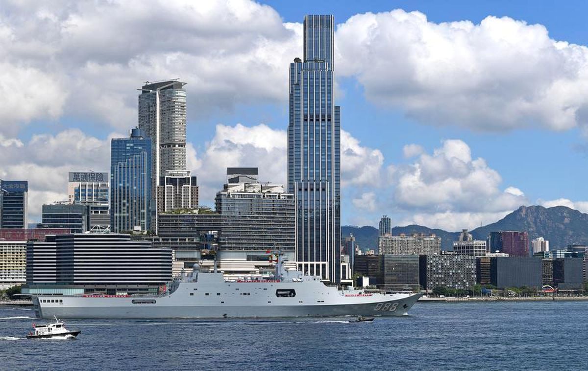 Çin Halk Kurtuluş Ordusu Donanması Filosu Hong Kong'u Ziyaret Edecek
