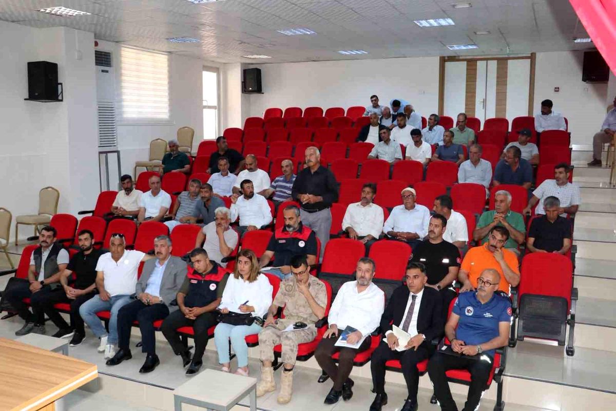 Elazığ'da arazi yangınlarına karşı toplantı gerçekleştirildi
