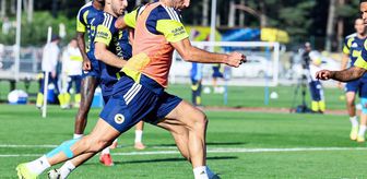 Fenerbahçe'de sakatlık: Vedat Muriqi idmandan sedyeyle ayrıldı