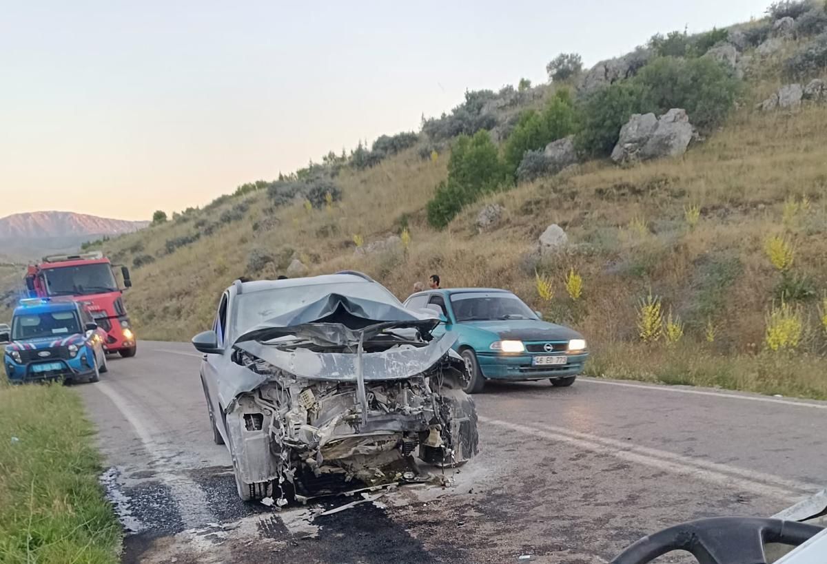 Balıkesir'de Otomobil Kazası: 7 Yaralı
