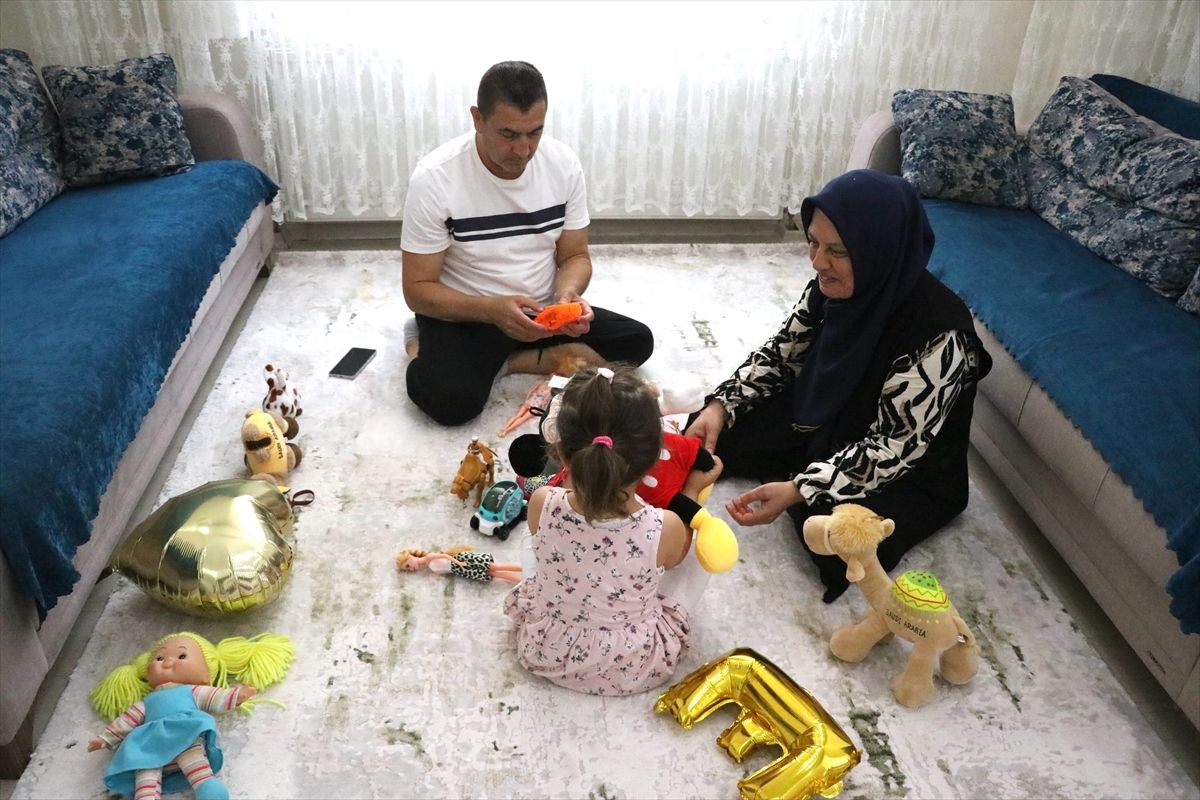 Koruyucu aile olduktan sonra evleri çocuk sesiyle şenlendi
