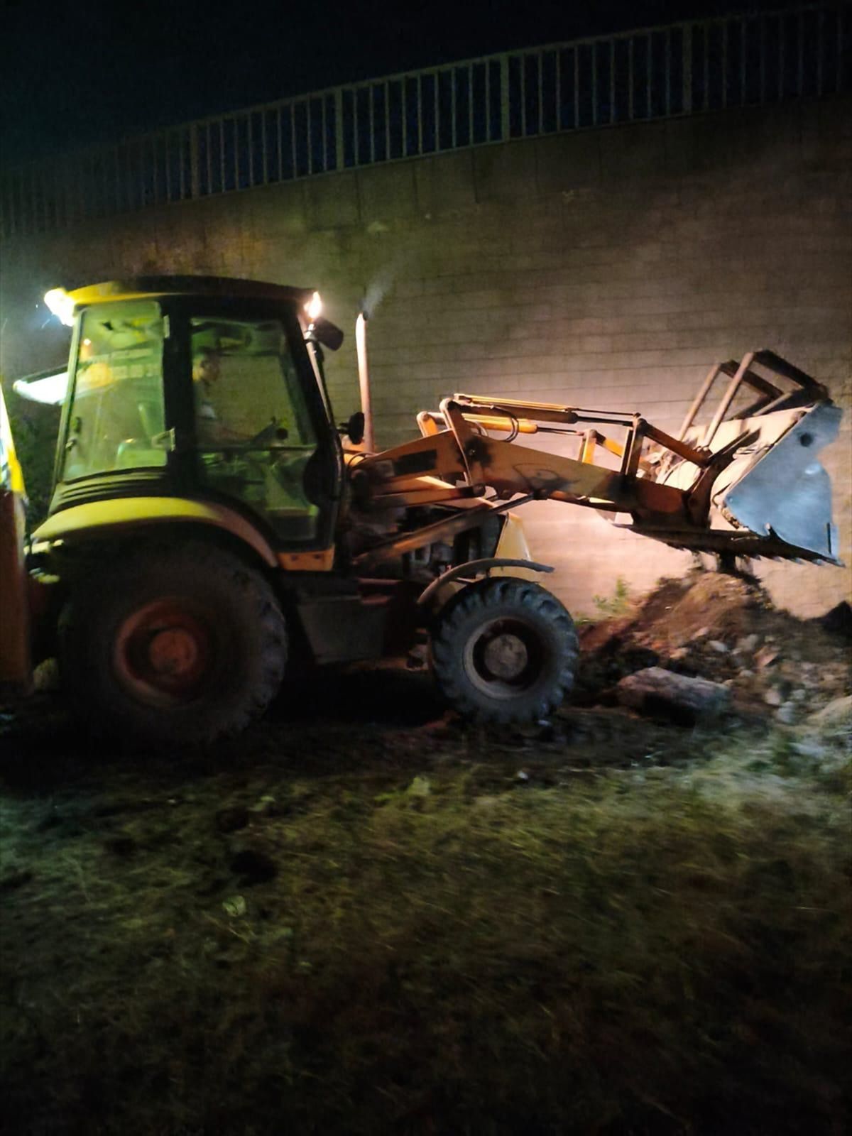 Sakarya'da ele geçirilen 1,8 ton kaçak et imha edildi