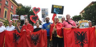 Arnavutluk'ta Trump bağlantılı turizm projesine karşı gösteriler sürüyor