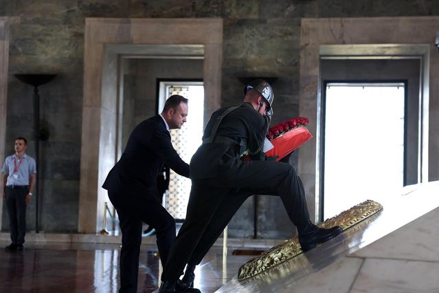 Çivril heyeti Anıtkabir’de Ata’nın huzurunda