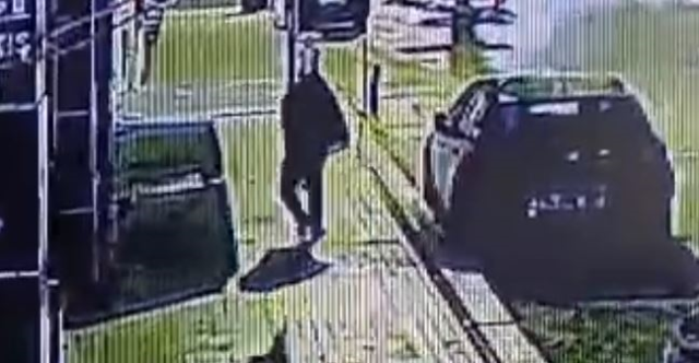 cop poseti ile yuzunu saklayip 20006323 3873 1 m