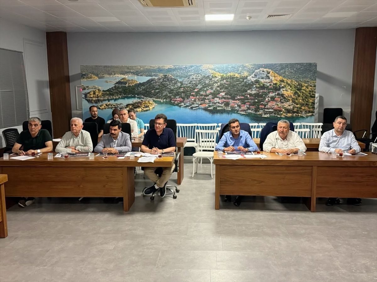 Demre ve Kaş'ta yürütülen çalışmalar değerlendirildi