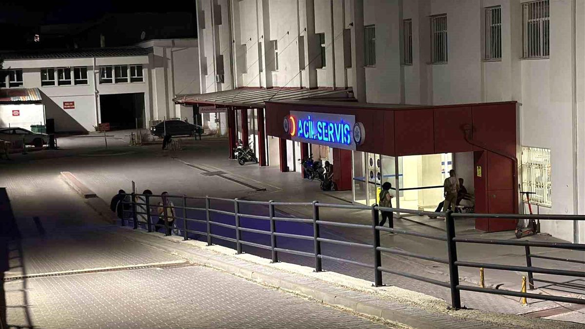 Enerji içeceği içtiğini belirten genç, kalp çarpıntısı şikâyetiyle hastaneye kaldırıldı