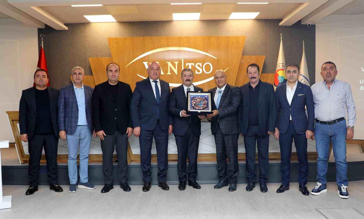 Ermeni iş heyeti Van TSO'yu ziyaret etti: 'Sınır kapısı açılsın'