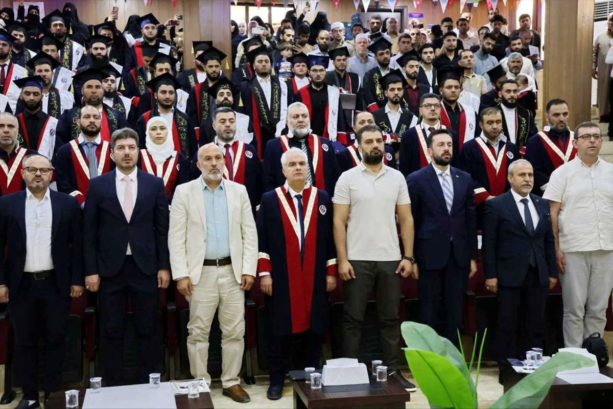 GAÜN Azez İslami İlimler Fakültesi'nde mezuniyet töreni