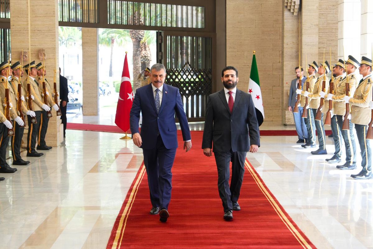 Bakan Çiftçi Suriye'de: Güvenlik iş birliği ve gönüllü dönüş masada