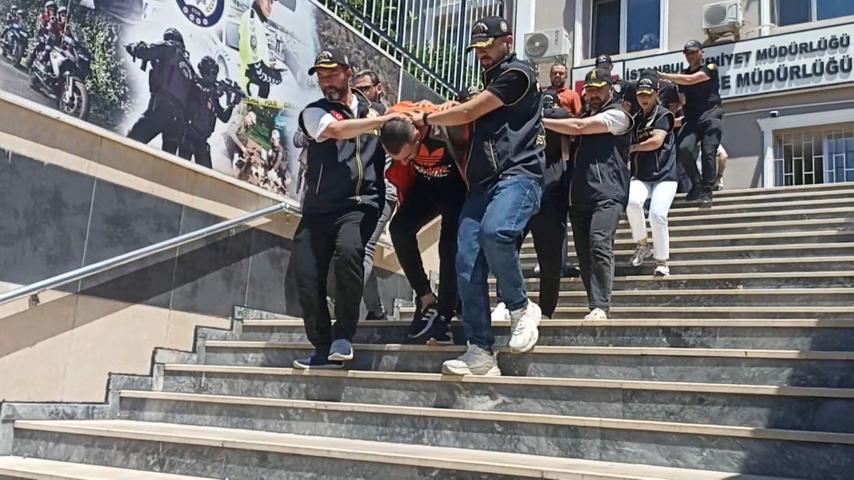 Kartal'da 'yan bakma' cinayetinde 7 şüpheli adliyeye sevk edildi