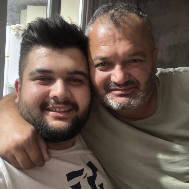 إسماعيل أوزدمير مع والده