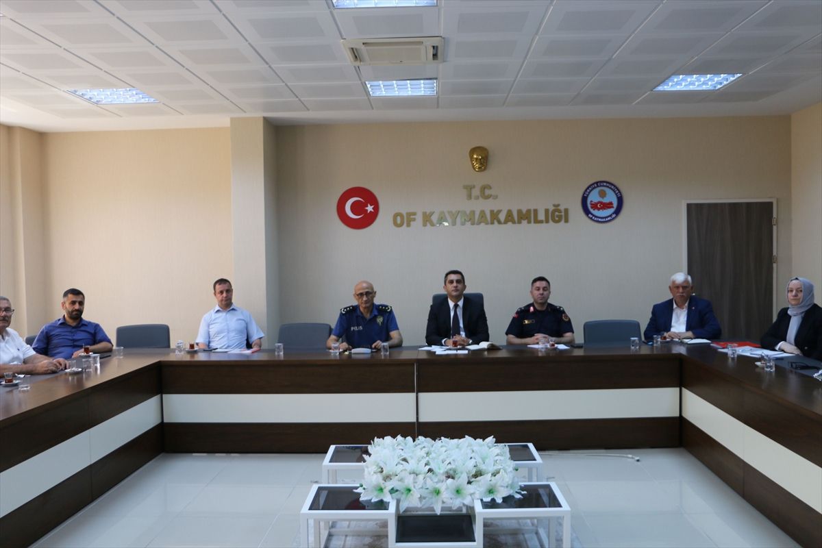Of'ta 'Kadına Yönelik Şiddet ve Çocuk Koruma' konulu toplantı yapıldı