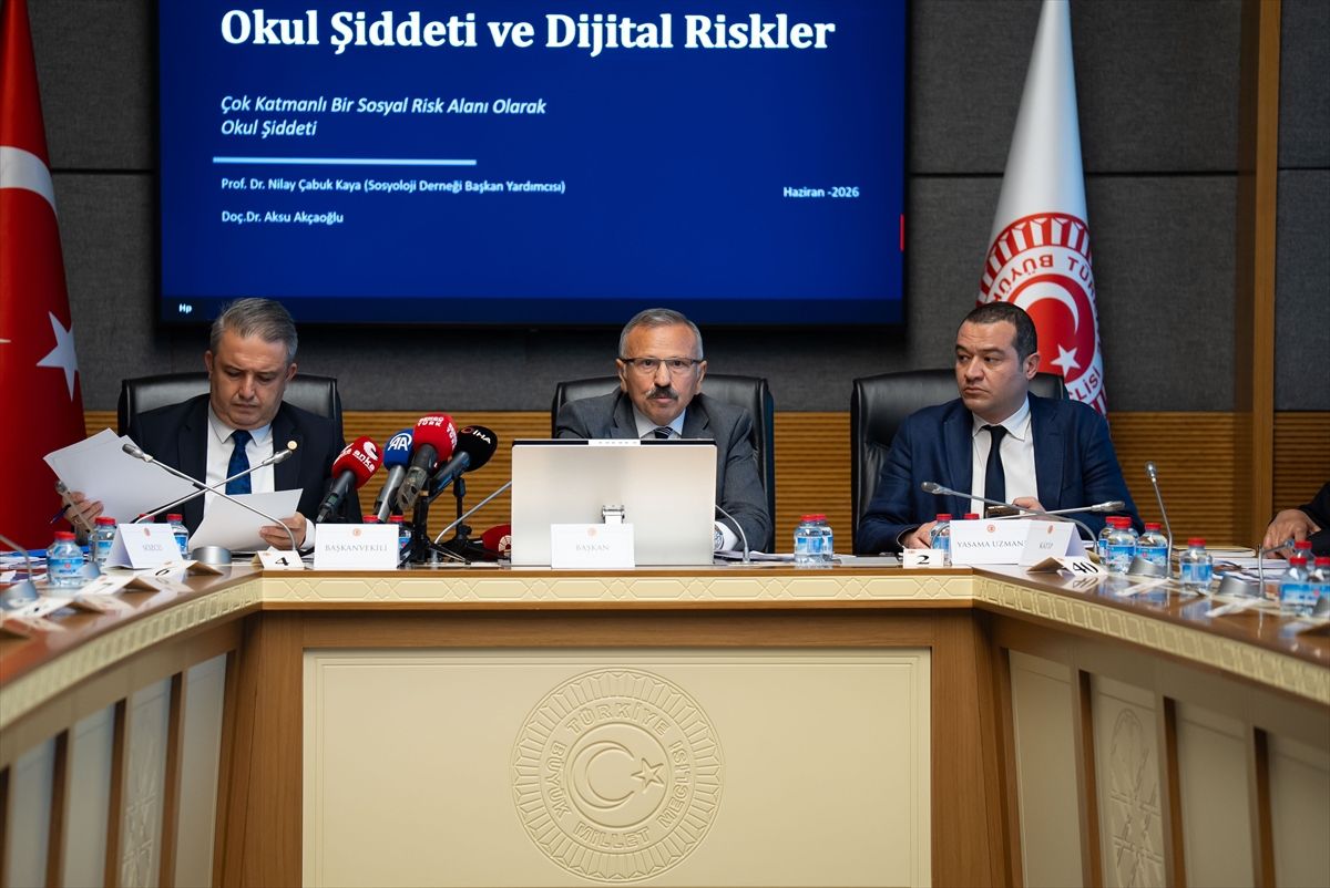 Okul saldırılarının kökü ailede ve dijitalde aranıyor