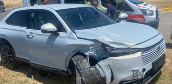 Uşak'ta cip ile otomobilin çarpışması sonucu 6 kişi yaralandı