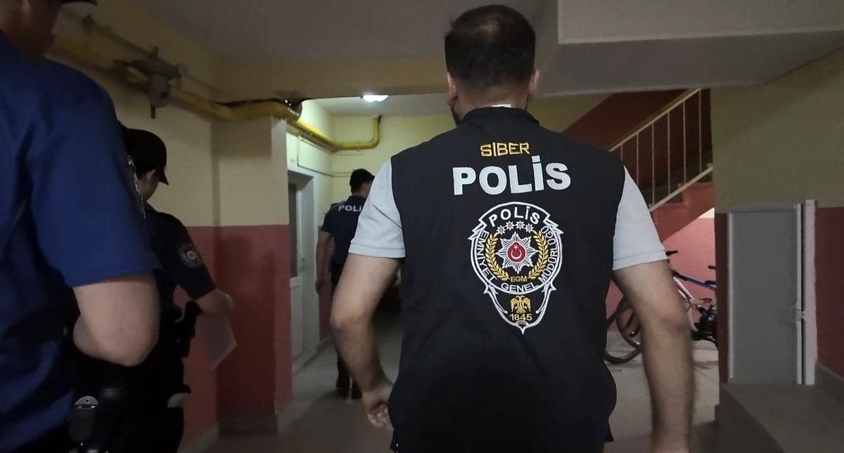 31 ilde düzenlenen yasa dışı bahis operasyonu sonrası polis ekipleri