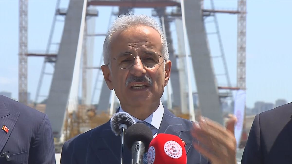 Uraloğlu: Kuzey Marmara Otoyolu'nda yüzde 80 fiziksel ilerleme sağladık