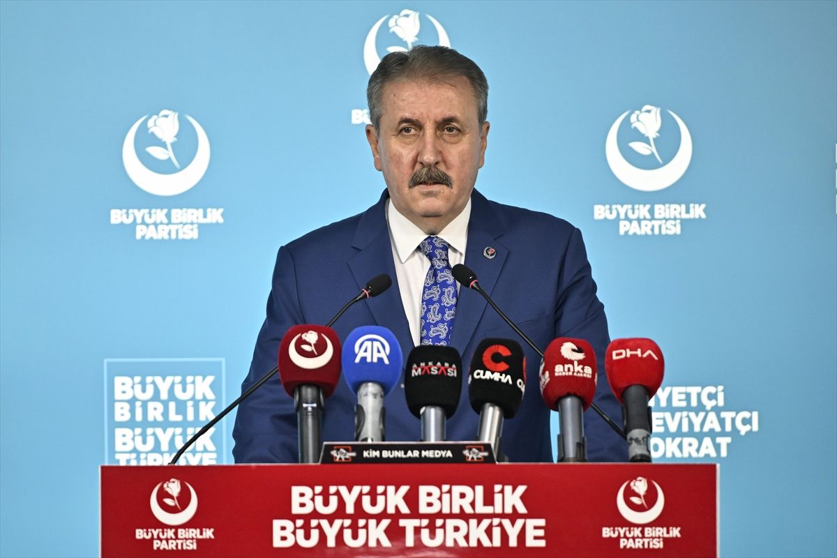 BBP Genel Başkanı Destici, basın toplantısı düzenledi Açıklaması