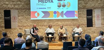 Cihannüma Dergisi'nin 'Sosyal Medya Paneli'nde dijitalleşme ve yapay zeka tartışıldı