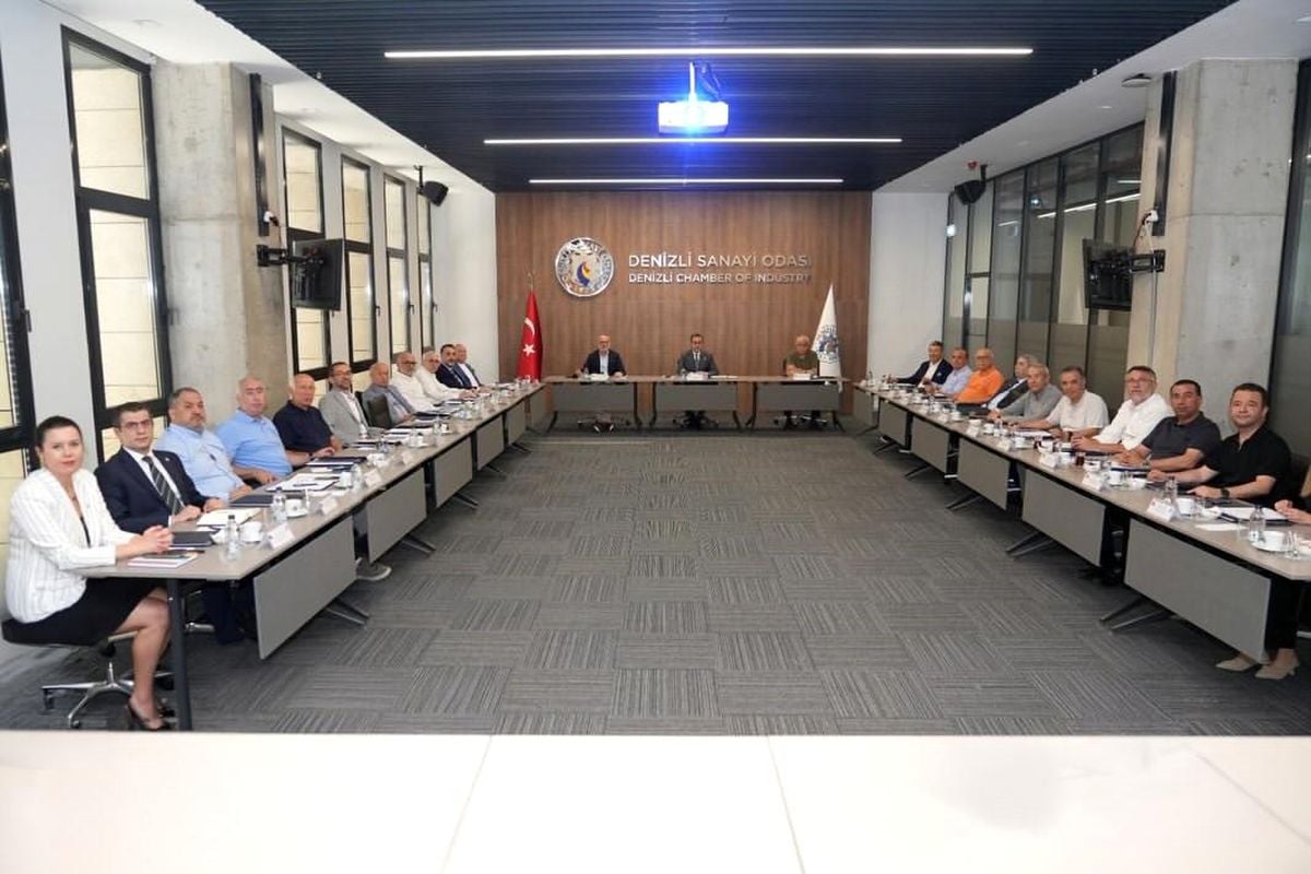 Denizli Sanayi Odası Yüksek İstişare Kurulu 2026 Yılı İkinci Olağan Toplantısını Gerçekleştirdi