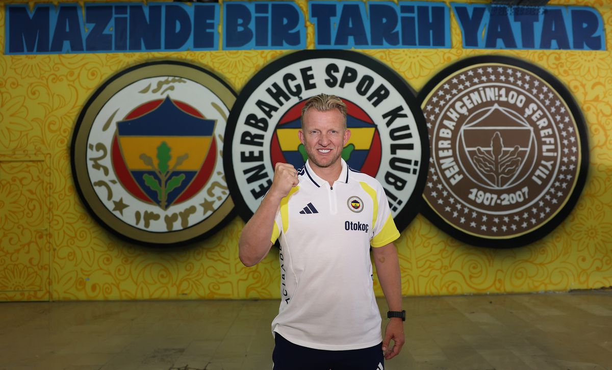 Dirk Kuyt: 'Fenerbahçe'de başarılı olma duygusunun ne kadar güzel olduğunu biliyorum'