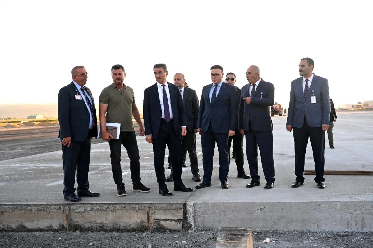 Erzurum Havalimanı'nda devam eden çalışmaların değerlendirme toplantısı