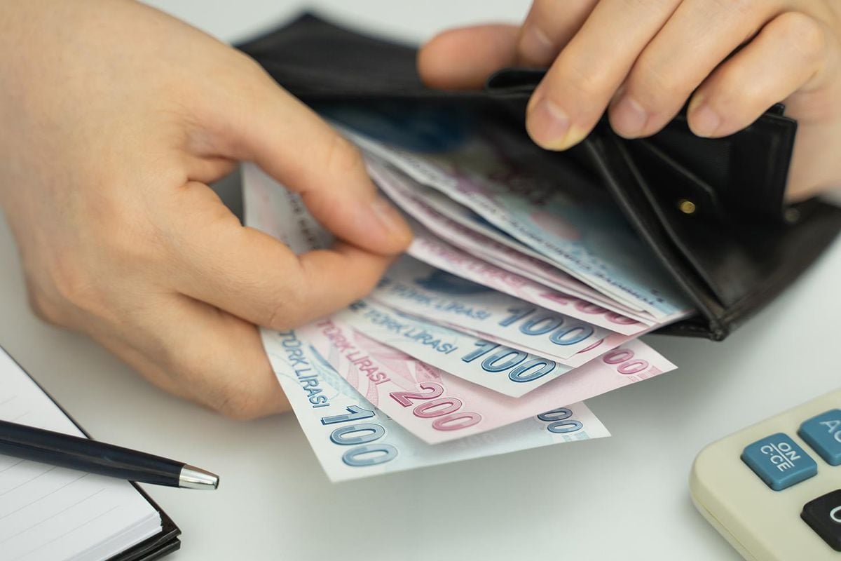 İndirim beklerken sürpriz zam! Akaryakıtta tabela yine değişiyor