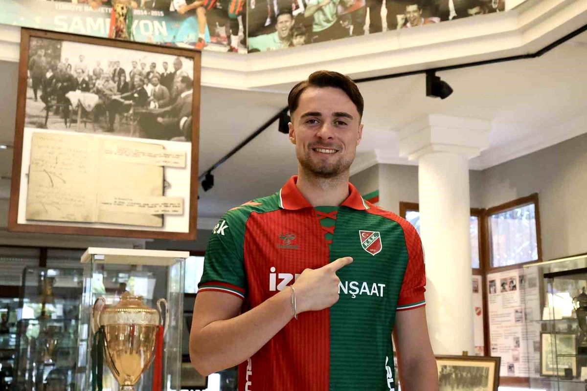 Karşıyaka futbol takımı oyuncusu Alpay Eroğlu