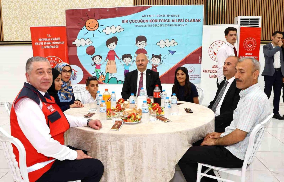 Koruyucu Aile Günü'nde aileler ve çocuklar aynı sofrada buluştu